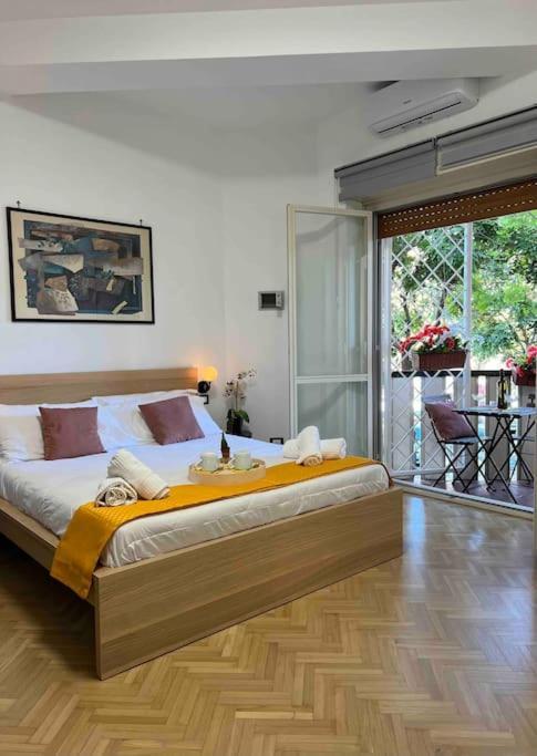 3 Fermate Dal Colosseo - Casa Vacanze Elena - 50 M Da Metro Garbatella โรม ภายนอก รูปภาพ